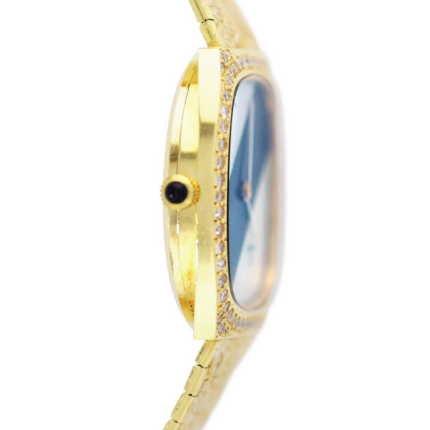 omega-mop-onyx-bracelet-watch-img-main3