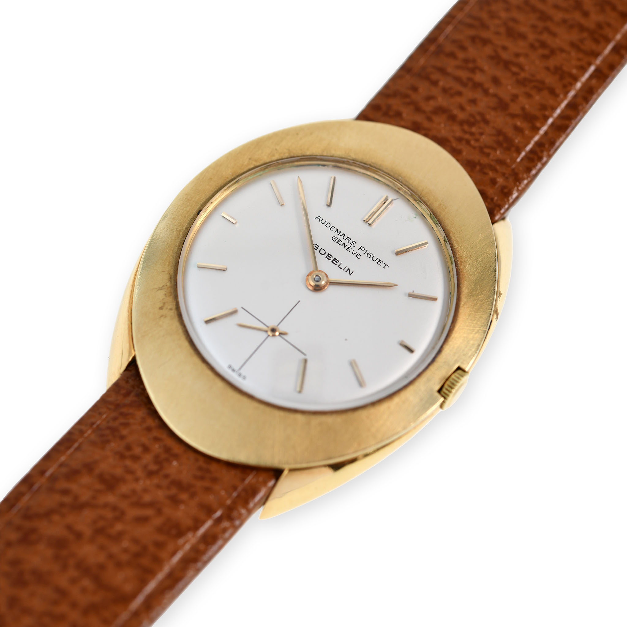 Audemars-Piguet-dress-watch-retailed-by-gubelin-img-main3